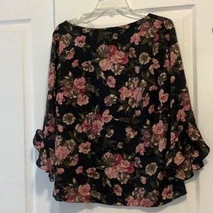 Lauren Blouse/Top Medium Black Floral Pink Flowers 🌸 100% Polyester